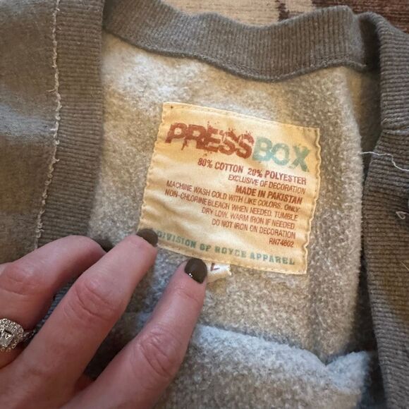 LSU Tigers Sweatshirt - Picture 4 of 5